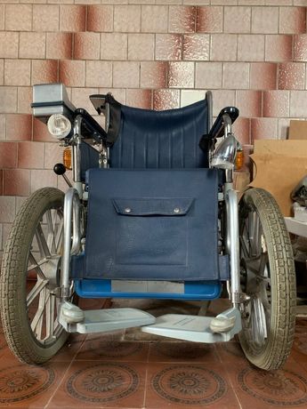 Инвалидная коляска с электроприводом МАYRA