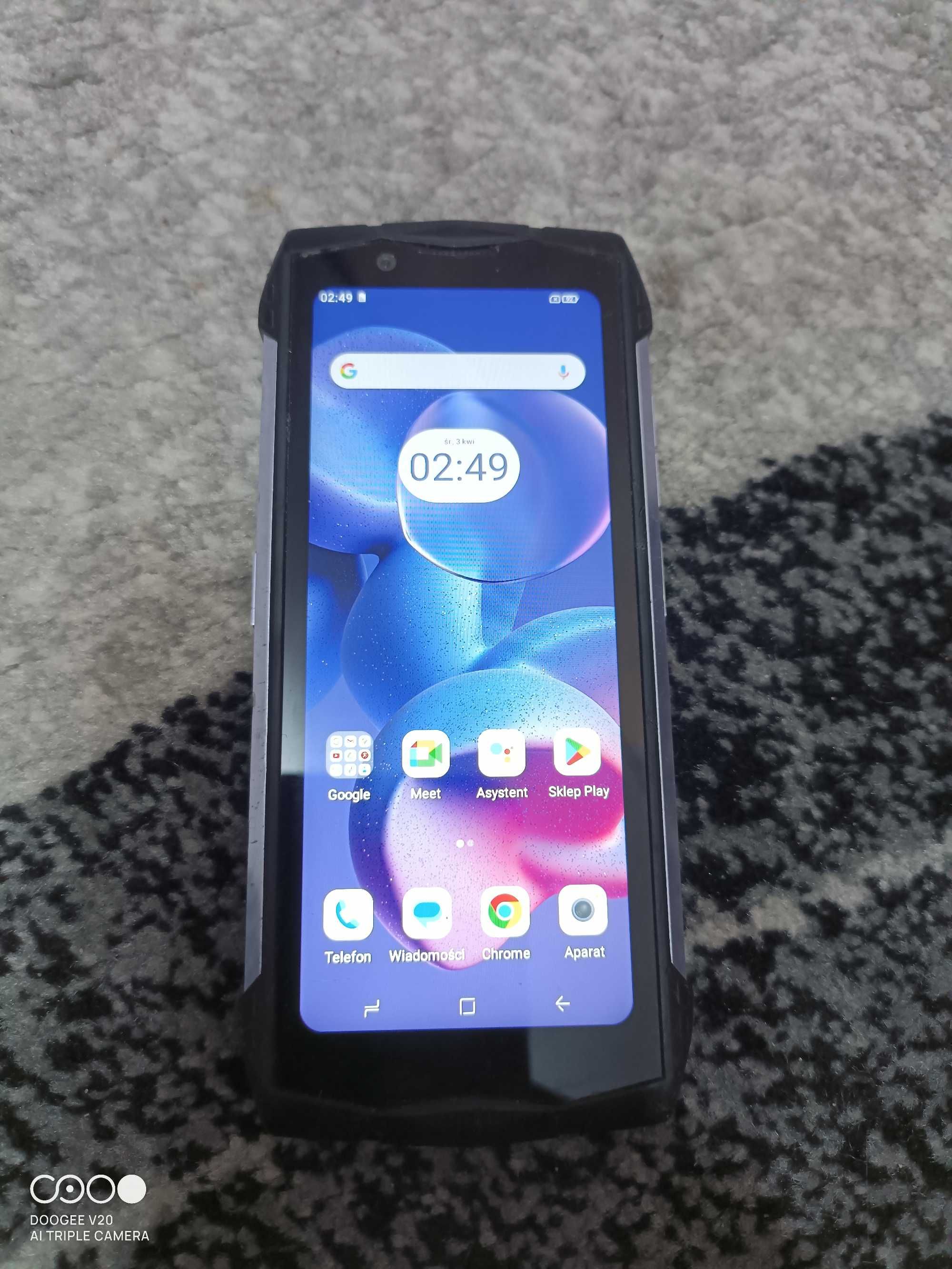 telefon w bardzo dobrym stanie doogee 100% sprawny 2 wyswietlacze