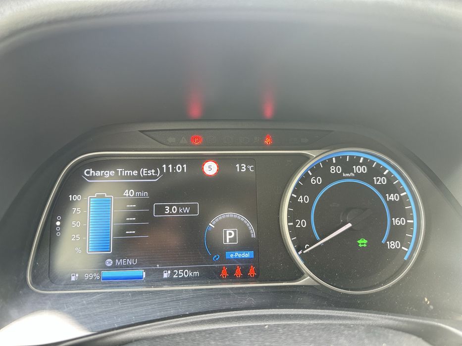 Nissan Leaf 2.0 40kwh 100% Eletrico
