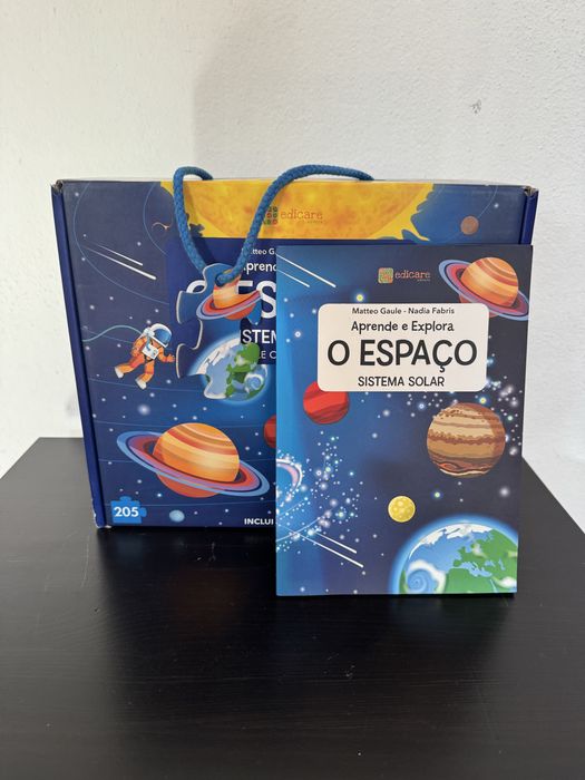 Livro + Conjunto Educadivo “Aprende e Explora o Espacço”