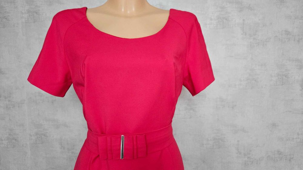 Różowa ołówkowa SIMPLE 38 40