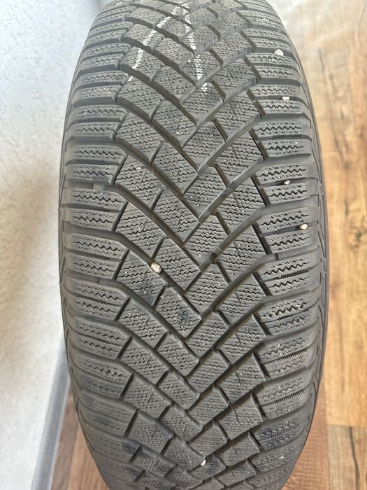 Зимова резина GOODYEAR R17 225/65 106T