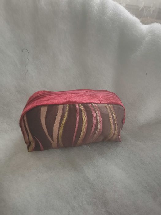 Косметичка жіноча