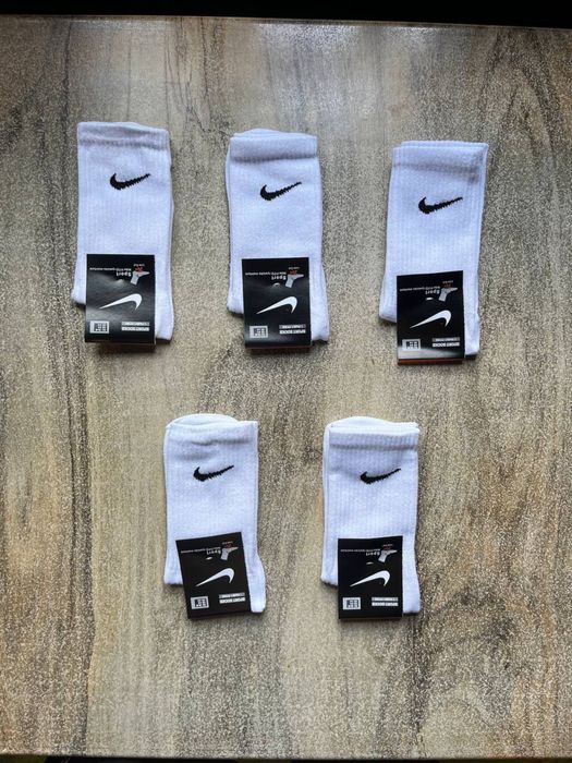 Skarpety Nike rozmiar 36-40(5 par)