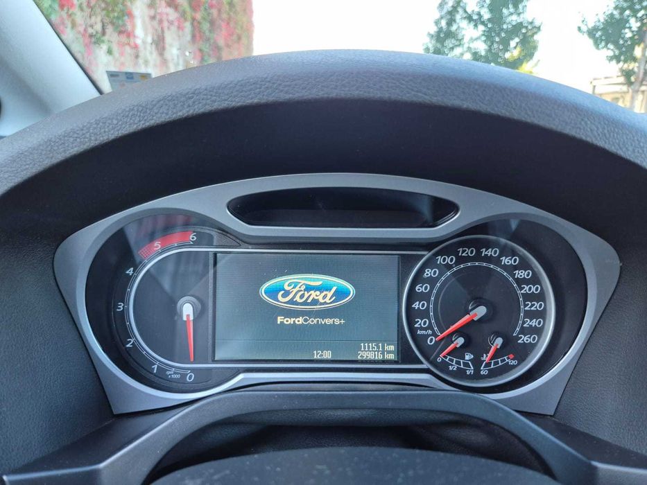 Ford S-MAX 2.0 TDCi // Convers+ /Bezwypadek//140KM/Navi//Doinwestowany