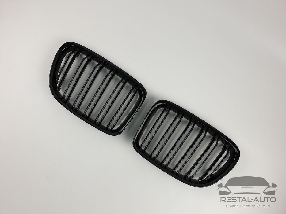 Решетка радиатора ноздри BMW X1 E84 2012-2015 триколор F10 F15 F30 Е70