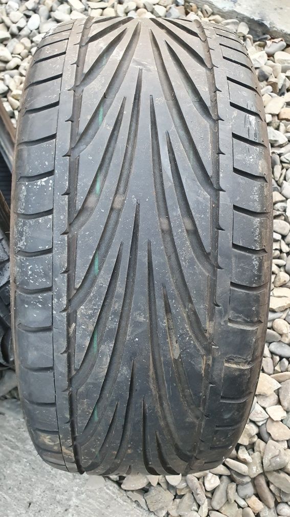 225/50 R15 2шт Toyo (Тойо) Авторезина, шини.