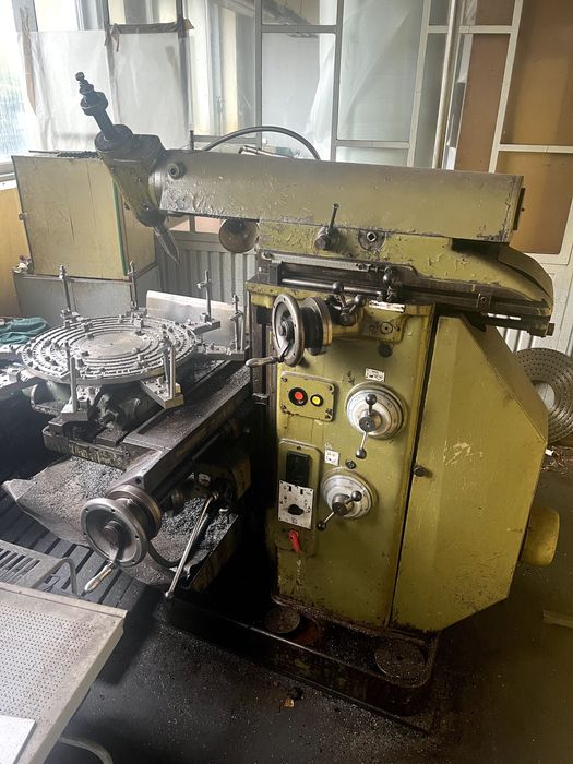 Frezarka FCW 315x800/i