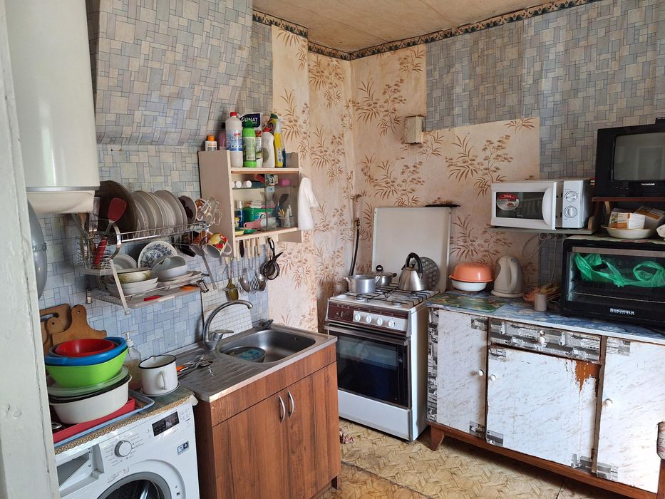 Будинок, 42 м² Коротич.