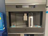 KBC85T Ekspes Electrolux pod zabudowę