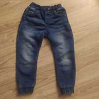 Spodenki jeansowe 110