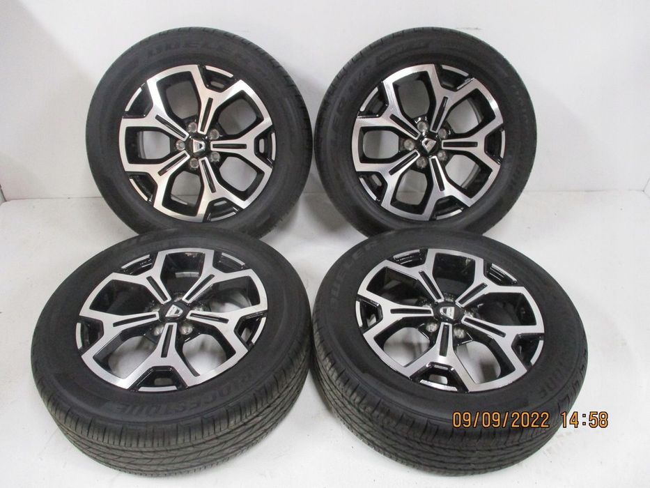 Koła felgi opony DACIA DUSTER II R17 8MM MS