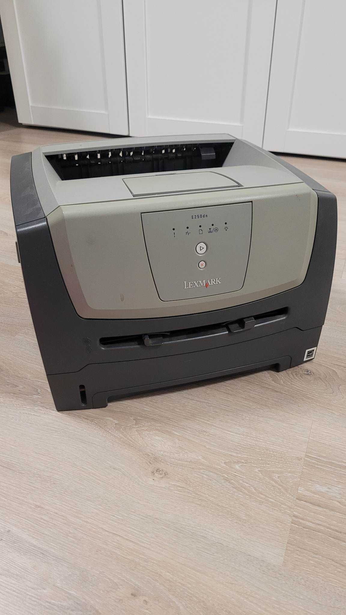 drukarka lexmark z tonerem