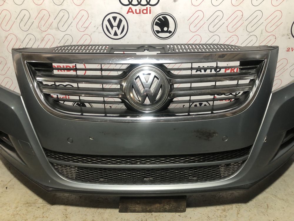 Бампер передний Vw Tiguan бампер передній тігуан решітка радіатора