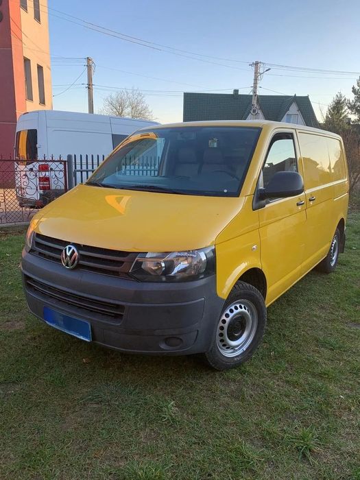 Volkswagen transporter  VW t5 2.0 tdi 2012 sprowadzony z Niemiec 2x drzwi boczne