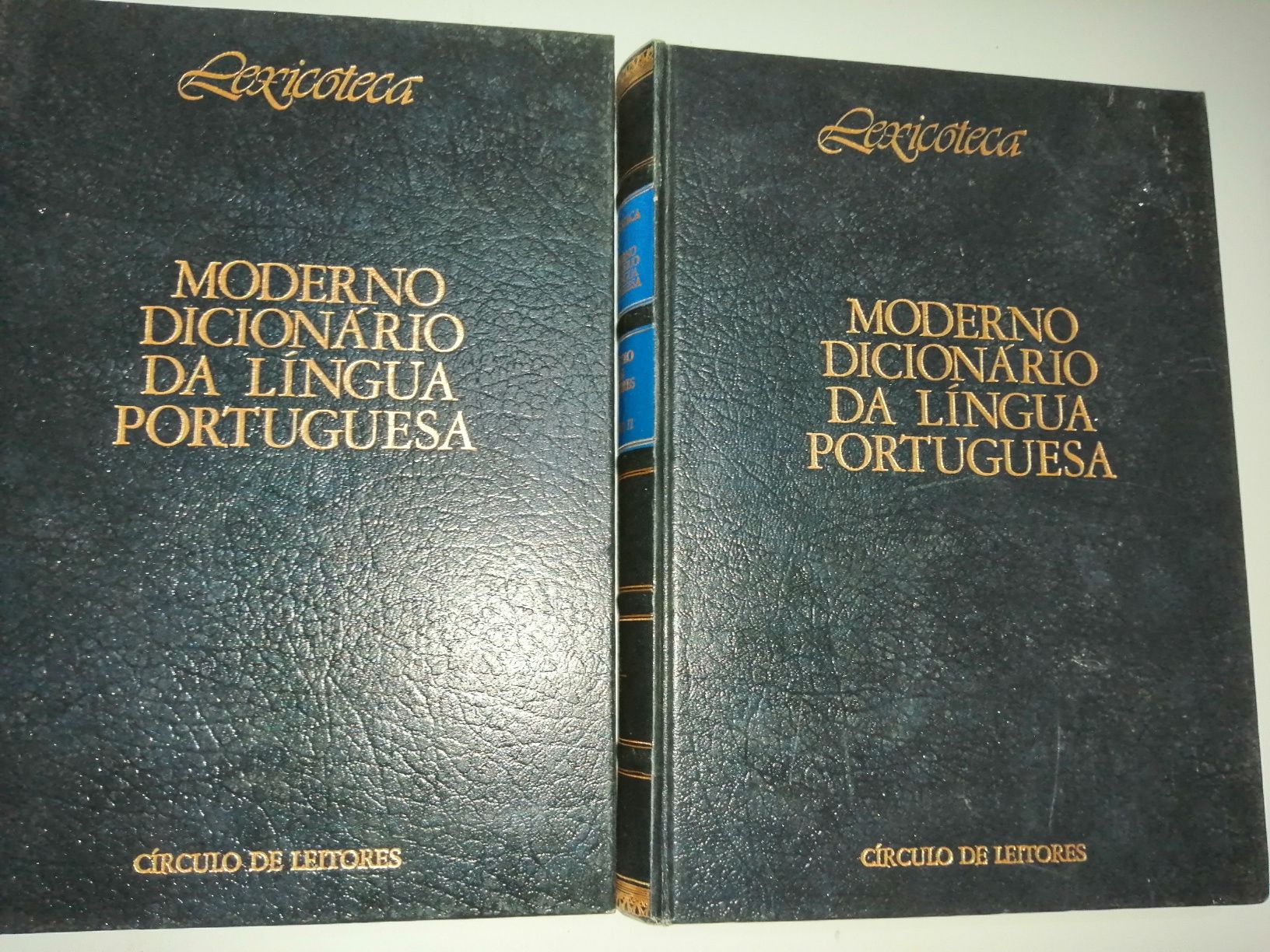 Lexicoteca Moderno Dicionário da Língua Portuguesa C. Leitores