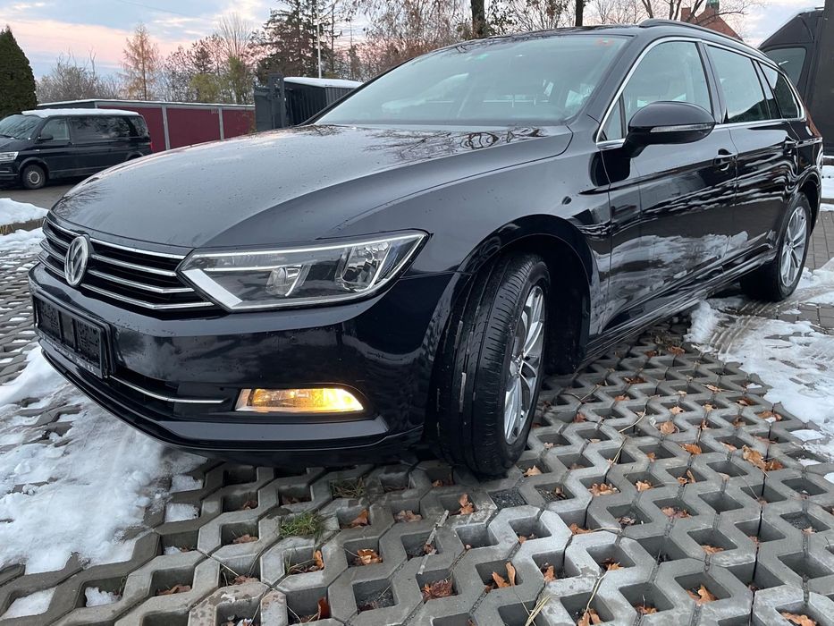Volkswagen Passat PASSAT B8 Comfortline Alu 17 el. hak el. klapa do poprawek