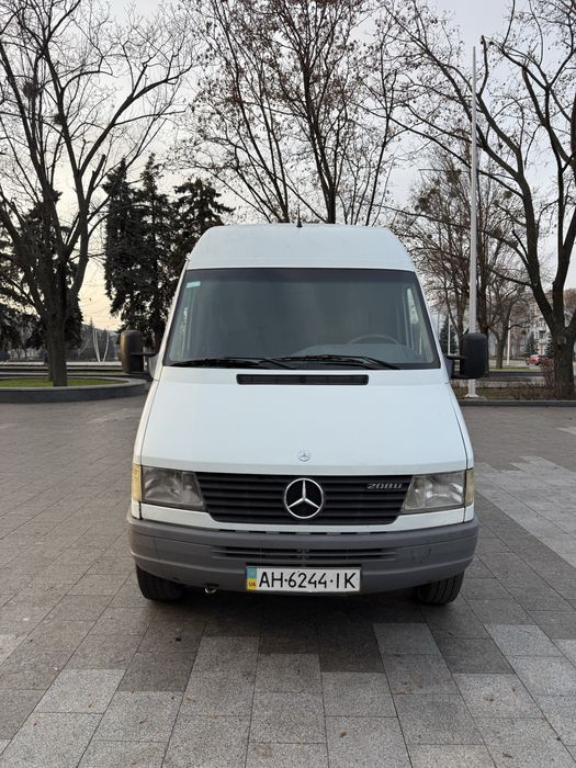Mercedes Sprinter208D