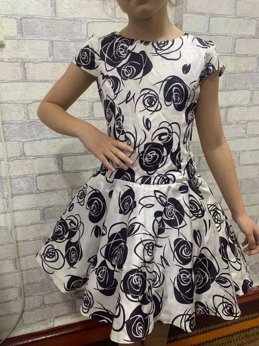 платя атласне на зріст 135-140