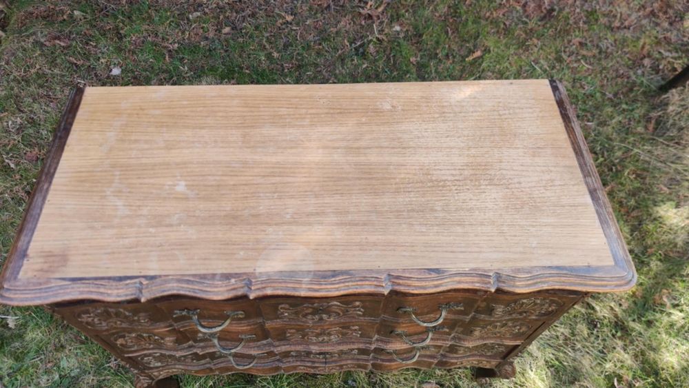 Komoda ludwikowska z 3 szufladkami