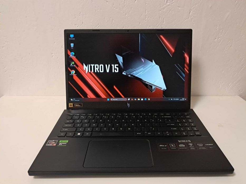 Laptop Acer Nitro V15 Ryzen 5 RTX 3050 16GB RAM 256+512GB SSD
