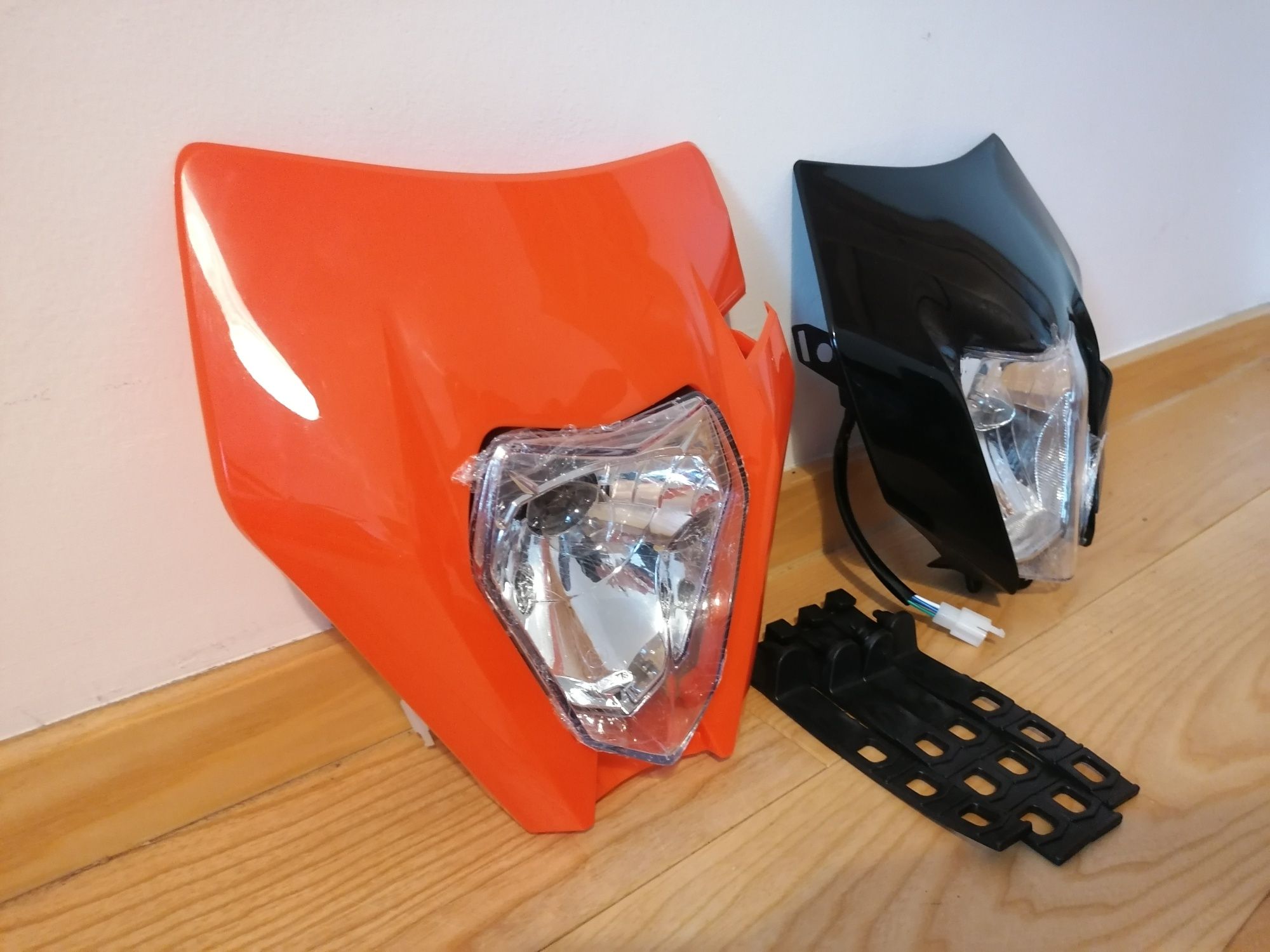 Lampa owiewka przod ktm exc rfs crf kxf wr rmz dr xr mocowania