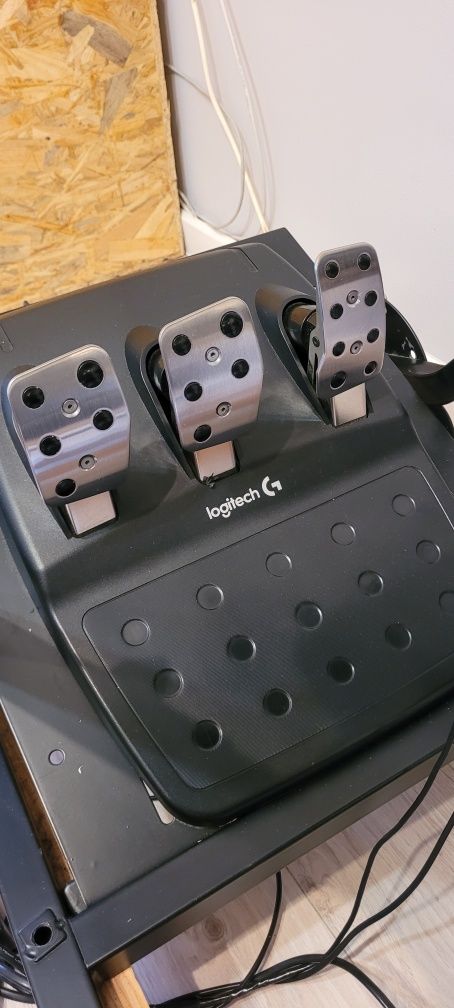 Symulator Logitech G920/G29/G27