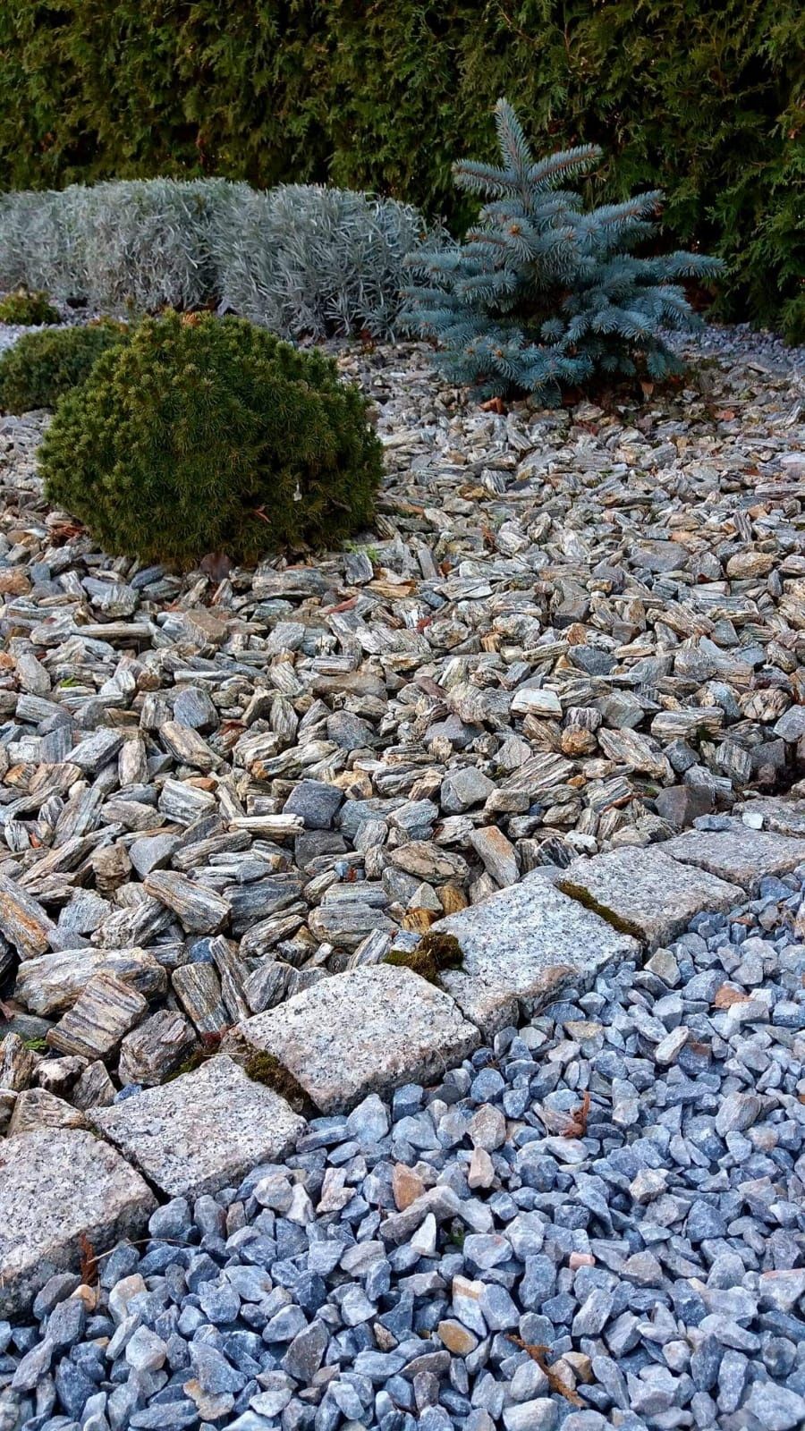 Kora kamienna gnejs naturalny grys pasiasty szary brąz tona z dostawą