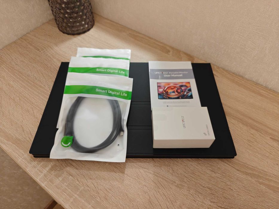 ДЕФЕКТ Портативний ігровий монітор UPERFECT UGame C2 Pro 16'' 2K 144Hz