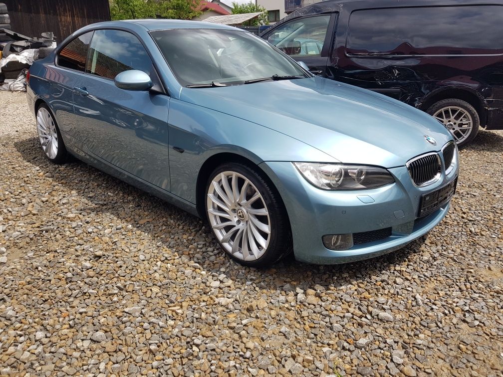 BMW E92 320i COUPE Oryginalny Lakier ATLANTIK BLAU 123000km przebiegu!