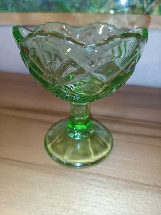 Zestaw 3 kryształów - zielone szkło