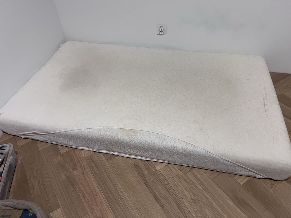 Łóżko piętrowe 90, 120, materace