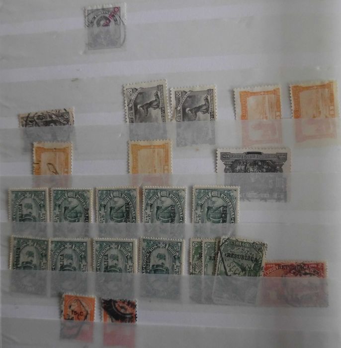 Selos Portugal 1866 a 1974-Lote Coleção Clássicos-VEJA DESCRIÇÃO- 1