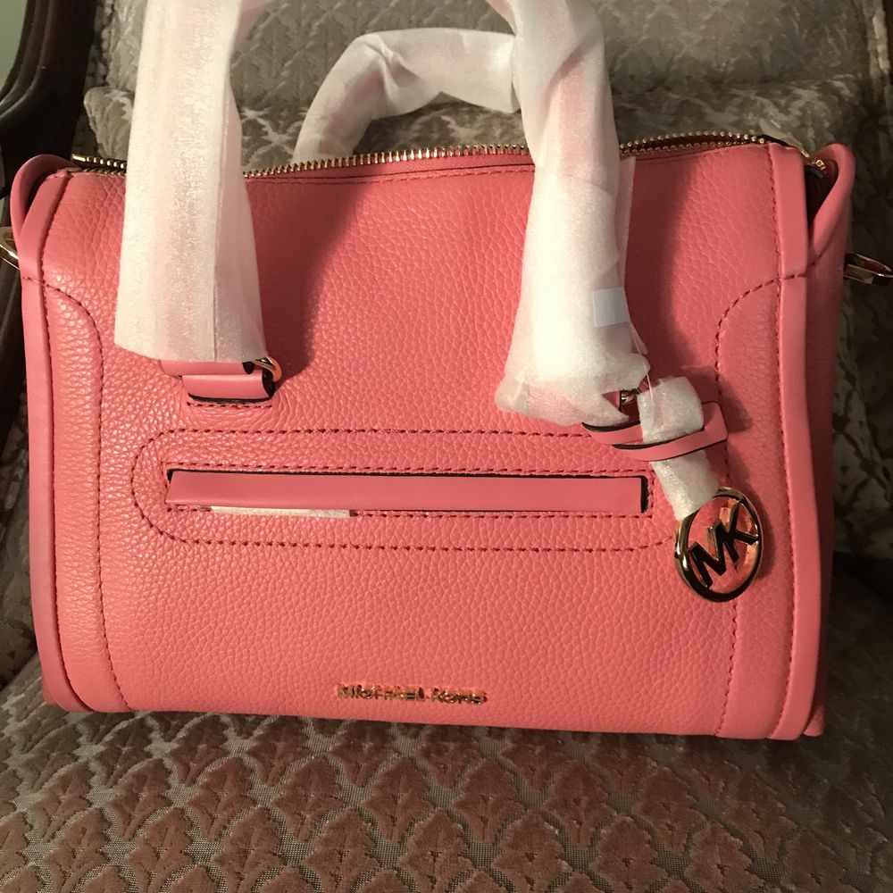 Mala Michael Kors pele/estrear com etiqueta pregada
