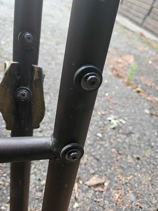 Kute łóżko 160x200 cm