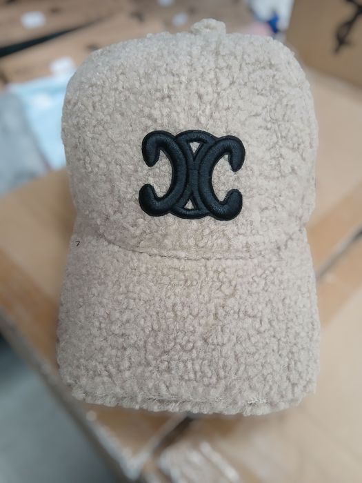 Czapka baranek wełna celine nowa