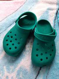 Crocs c10 29 rozmiar klapki z paskiem