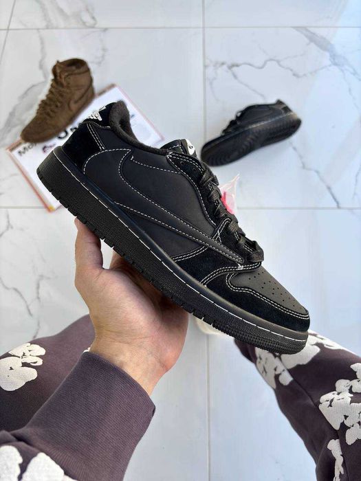 Чоловічі кросівки Retro Nike Air Jordan “Travis Scott” чорний NK801-N