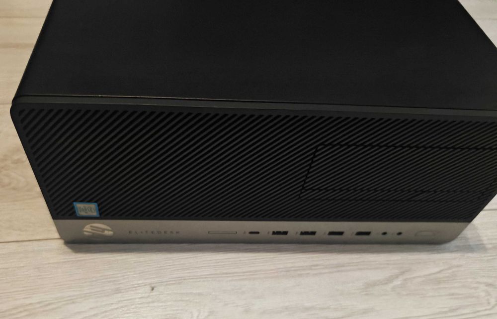 Komputer HP EliteDesk 800 G3 TWR i5 16GB ssd 240GB wifi