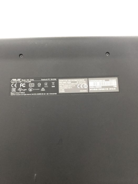 Asus X540L em bom estado