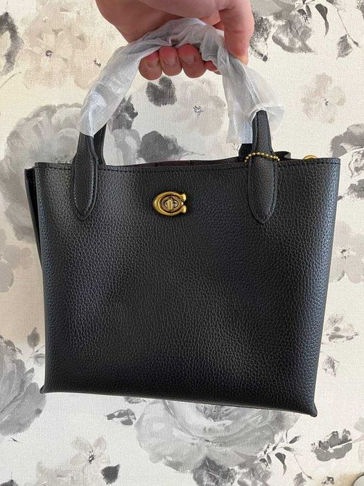 Сумка Coach Willow Tote 24