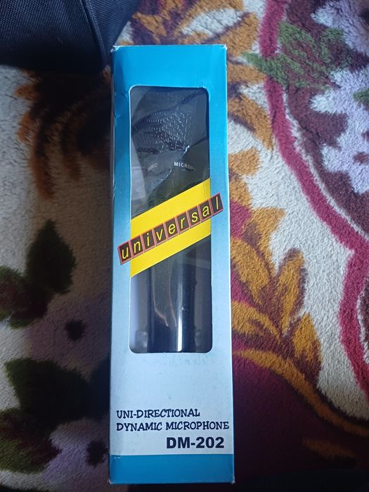 Mikrofon uniwersalny nowy