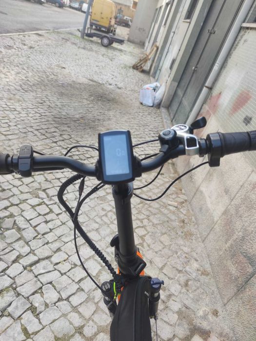Bicicleta Engwe EP-2 Pro para esvaziar garagem