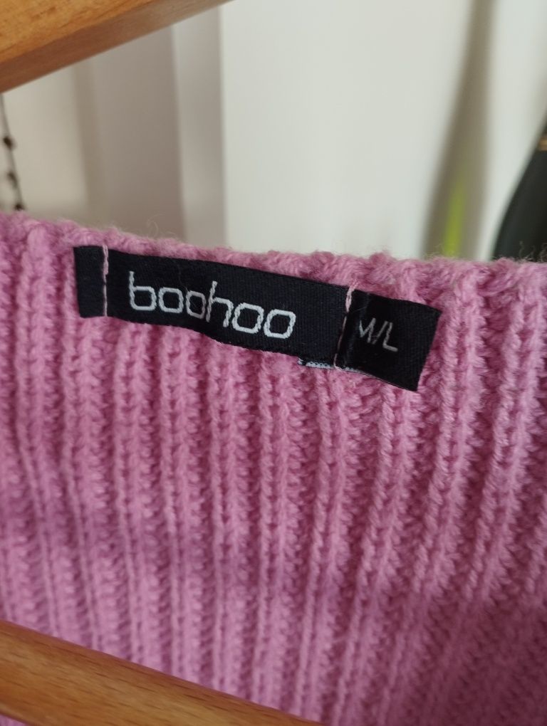 Boohoo sweter v neck