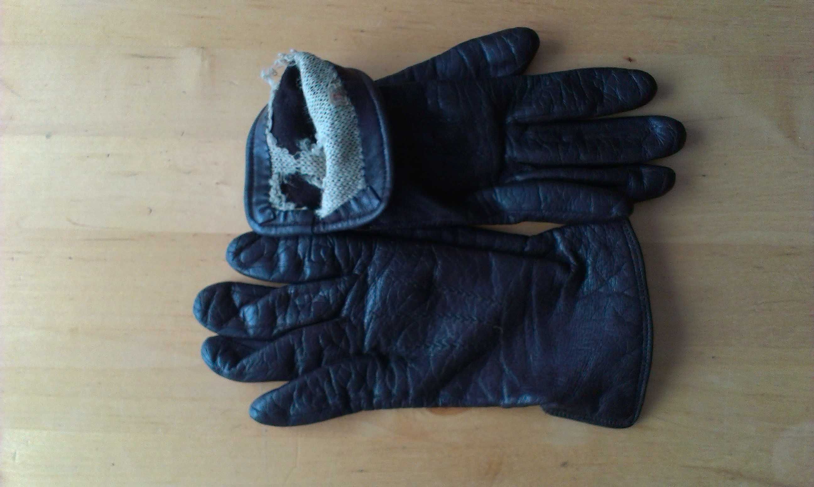 Czarne skórkowe damskie rękawiczki