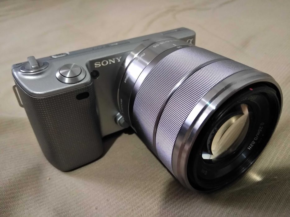 Продам фотоапарат SONY NEX 5