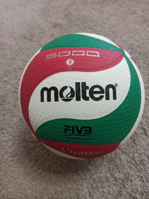 М'яч  волейбольний Molten 5000. Новий.
Розмір 5.
Новий.
Ві