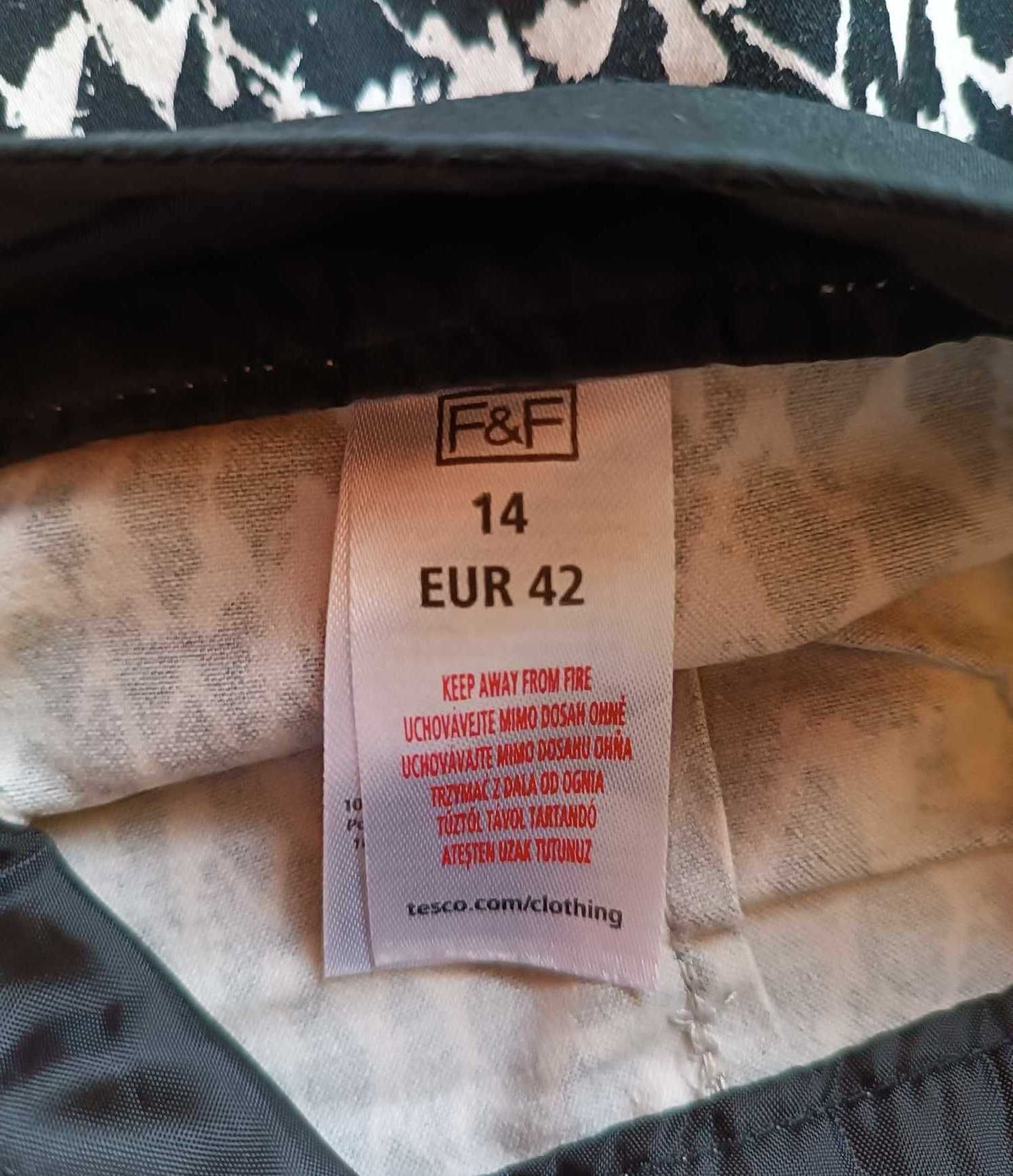 Spodnie damski F&F,ze stretchem, delikatny print, rozmiar 42