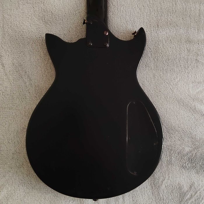 Gitara elektryczna lutnicza