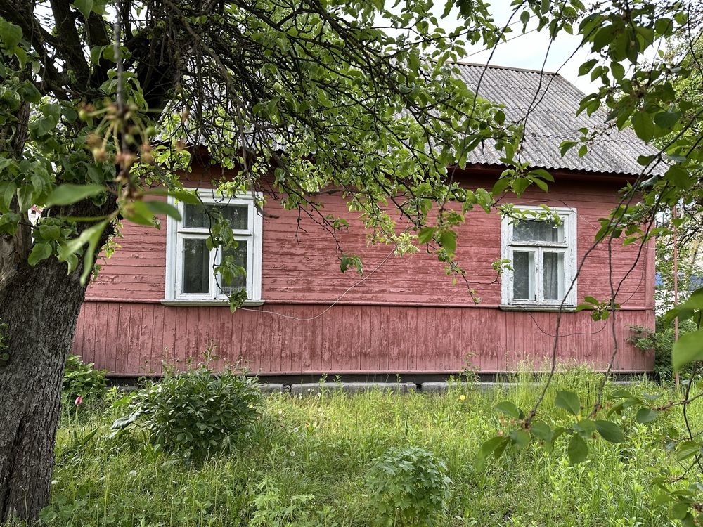 Поодаж будинку в Клевані Тунель кохання